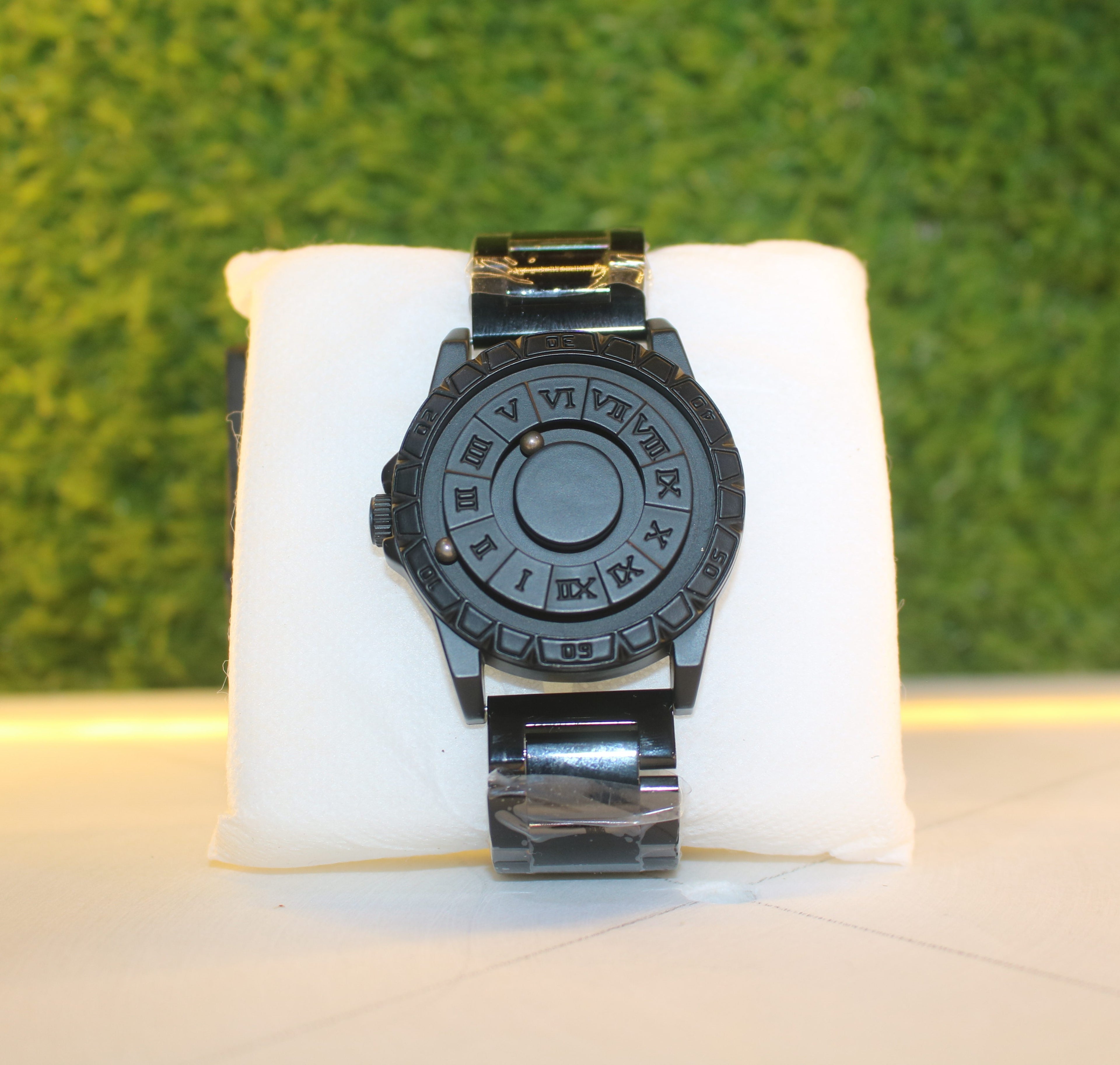Luxury Blind Touch Magnetic Ball Watch – Roman Dial Black Edition